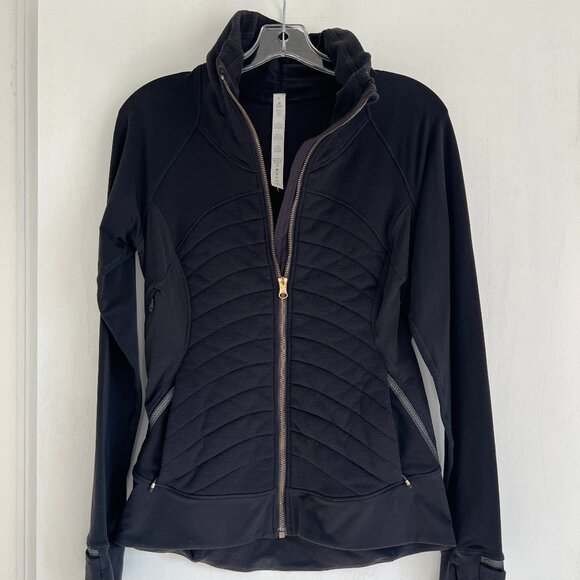 Lululemon Fleece Out Jacket Size 6 - Picture 6 of 10